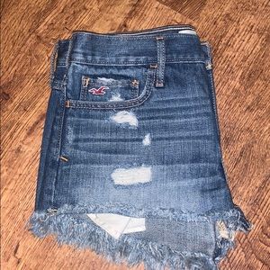 Hollister high wasted shorts